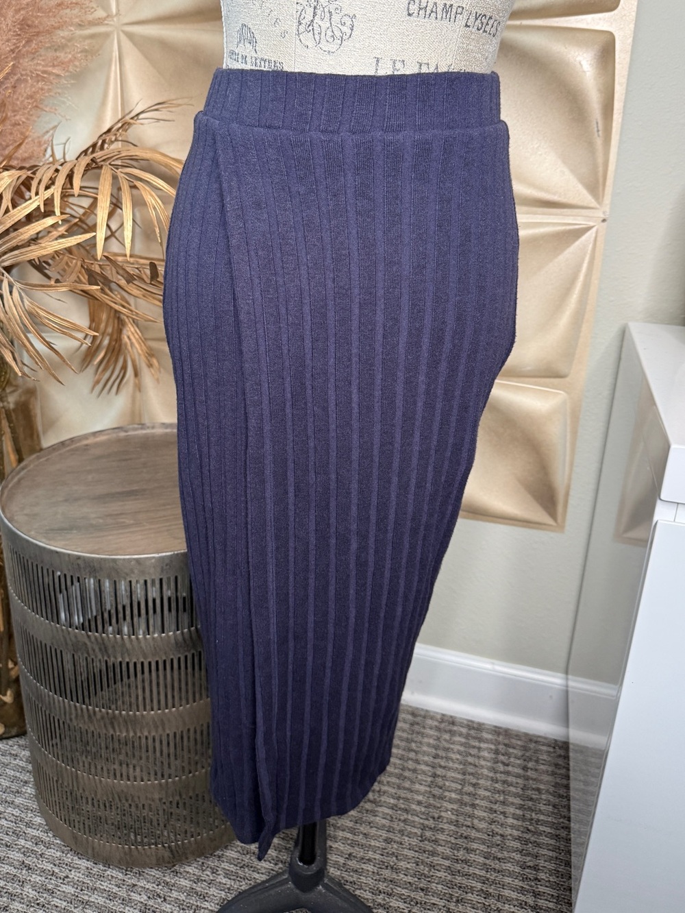 Anthropologie Ribbed Midi Skirt - Navy